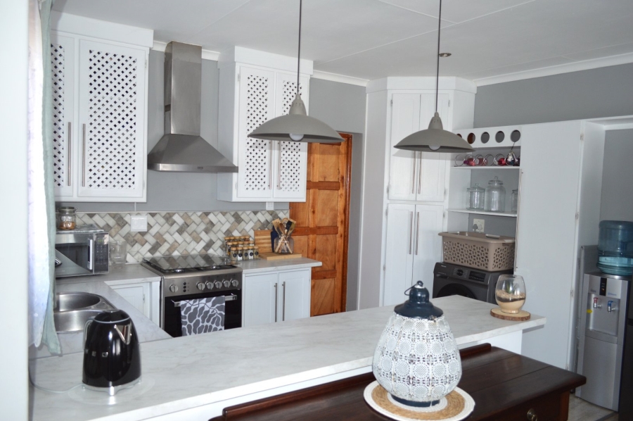 3 Bedroom Property for Sale in Wilkoppies North West